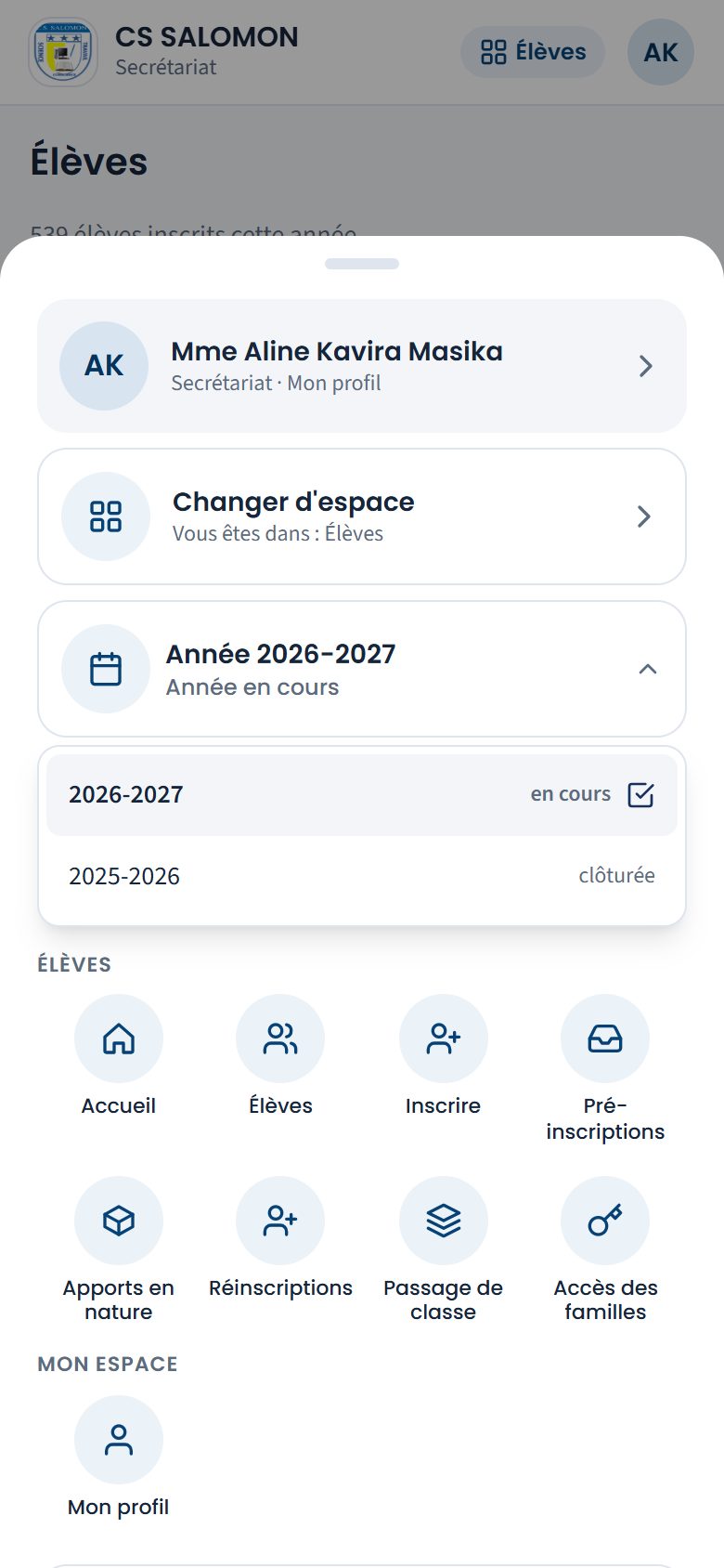 Sélecteur d'année ouvert (téléphone)