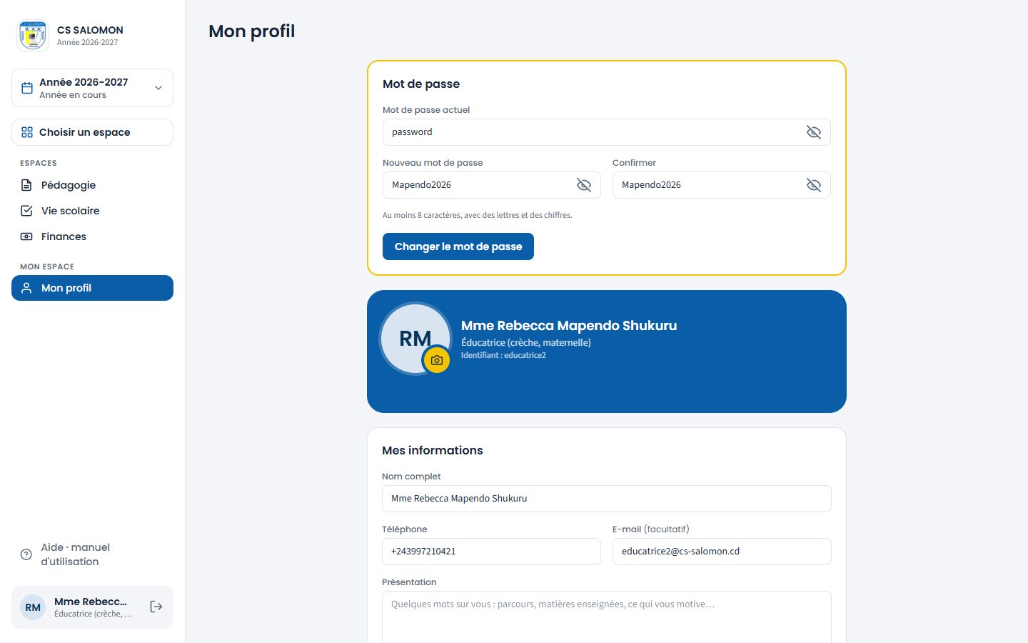 Nouveau mot de passe tapé deux fois (ordinateur)