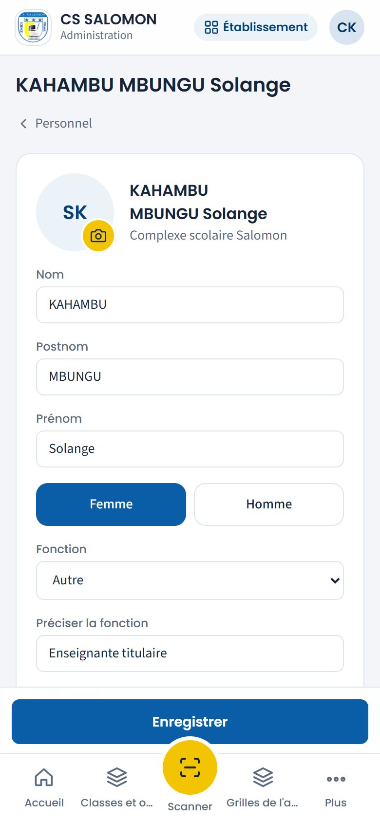 Fiche de la titulaire de la 3e primaire (téléphone)